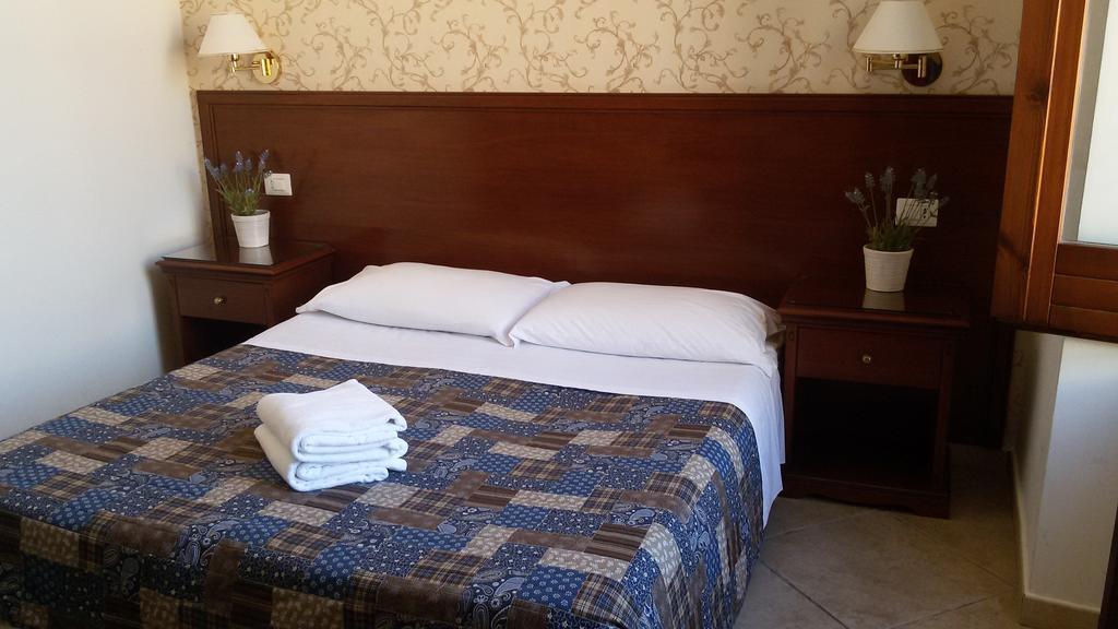 Mrs Julie Guesthouse Roma Ngoại thất bức ảnh